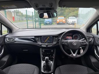 Vauxhall Astra 1.4i Turbo SRi Nav Euro 6 5dr