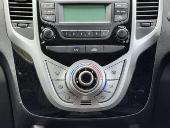 Hyundai ix20 1.6 Active Auto Euro 5 5dr