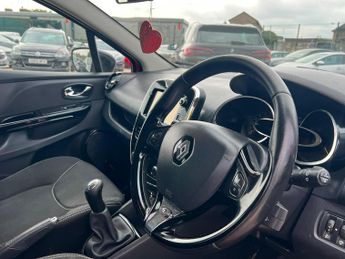 Renault Clio 1.2 16V Dynamique MediaNav Euro 5 5dr