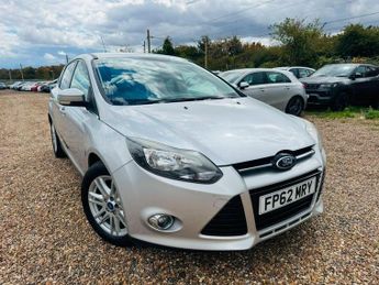 Ford Focus 1.0T EcoBoost Titanium Euro 5 (s/s) 5dr