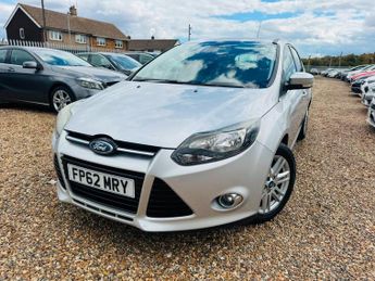 Ford Focus 1.0T EcoBoost Titanium Euro 5 (s/s) 5dr