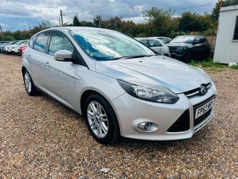 Ford Focus 1.0T EcoBoost Titanium Euro 5 (s/s) 5dr