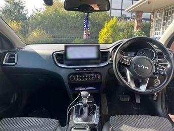 Kia Ceed 1.5 T-GDi 3 Sportswagon DCT Euro 6 (s/s) 5dr