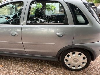 Vauxhall Corsa 1.4i 16v Design 5dr (a/c)