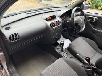 Vauxhall Corsa 1.4i 16v Design 5dr (a/c)