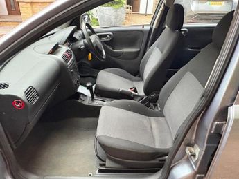Vauxhall Corsa 1.4i 16v Design 5dr (a/c)