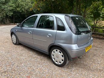 Vauxhall Corsa 1.4i 16v Design 5dr (a/c)