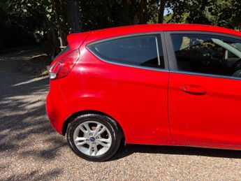 Ford Fiesta 1.25 Zetec Euro 6 3dr