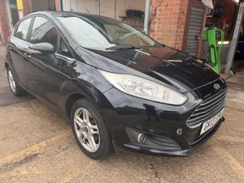 Ford Fiesta 1.0T EcoBoost Zetec Euro 5 (s/s) 5dr