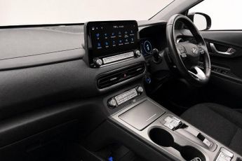 Hyundai KONA 39kWh SE Connect SUV 5dr Electric Auto (10.5kW Charger) (136 ps)