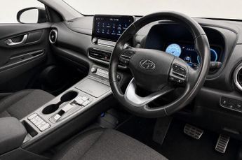 Hyundai KONA 39kWh SE Connect SUV 5dr Electric Auto (10.5kW Charger) (136 ps)