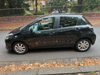 Toyota Yaris 1.5 VVT-h T4 CVT Euro 5 5dr