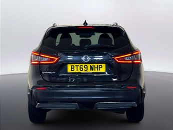 Nissan Qashqai 1.5 dCi N-Connecta SUV 5dr Diesel Manual Euro 6 (s/s) (115 ps)