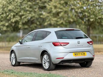 SEAT Leon 1.6 TDI SE Dynamic Technology DSG Euro 6 (s/s) 5dr
