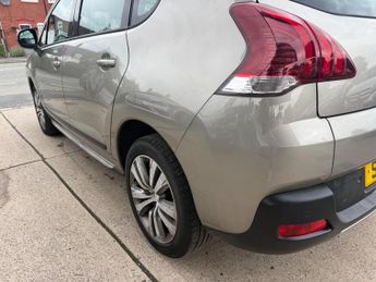 Peugeot 3008 1.6 e-HDi Active EGC Euro 5 (s/s) 5dr