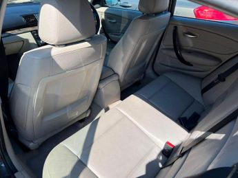 BMW 1 Series 2.0 118i SE Steptronic Euro 4 5dr