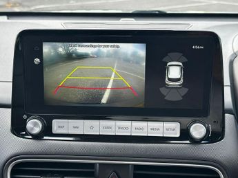 Hyundai KONA 64kWh Premium SE Auto 5dr (7kW Charger)