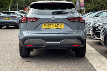 Nissan Qashqai 1.3 DiG-T MH 158 N-Connecta 5dr Xtronic