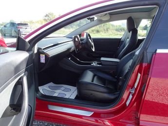 Tesla Model 3 (Dual Motor) Long Range Auto 4WDE 4dr