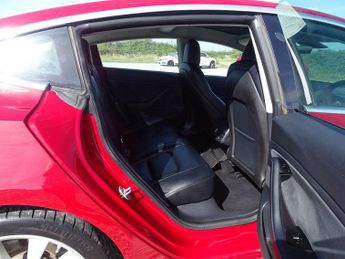 Tesla Model 3 (Dual Motor) Long Range Auto 4WDE 4dr