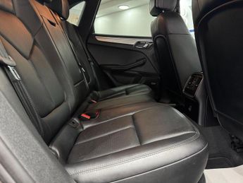 Porsche Macan 3.0 TD V6 S PDK 4WD Euro 6 (s/s) 5dr