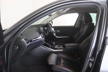 BMW 3 Series 2.0 320i Sport Auto Euro 6 (s/s) 4dr
