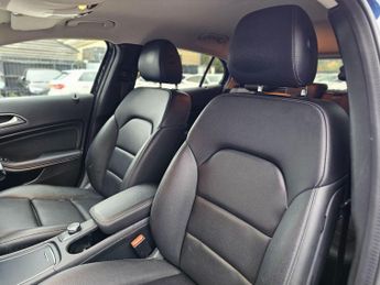 Mercedes-Benz GLA 2.1 GLA200d Sport 7G-DCT Euro 6 (s/s) 5dr