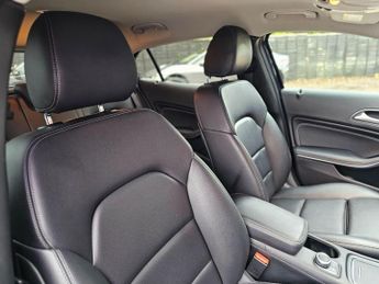 Mercedes-Benz GLA 2.1 GLA200d Sport 7G-DCT Euro 6 (s/s) 5dr