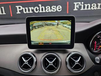 Mercedes-Benz GLA 2.1 GLA200d Sport 7G-DCT Euro 6 (s/s) 5dr