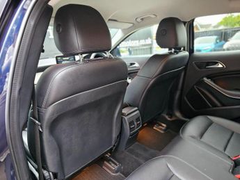 Mercedes-Benz GLA 2.1 GLA200d Sport 7G-DCT Euro 6 (s/s) 5dr