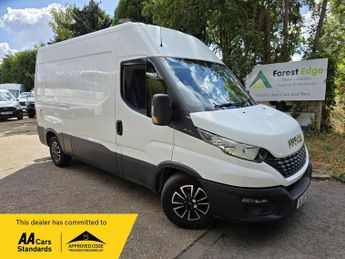 Iveco Daily 2.3D HPI 12V 35S 3520 MWB H1 Euro 6 (s/s) 5dr