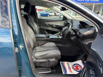 Peugeot 3008 1.5 BlueHDi Allure Premium EAT Euro 6 (s/s) 5dr