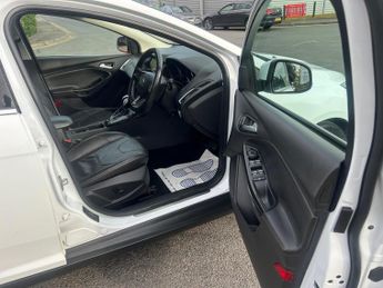 Ford Focus 1.6 Titanium Powershift Euro 6 5dr