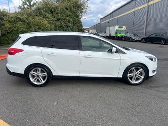 Ford Focus 1.6 Titanium Powershift Euro 6 5dr