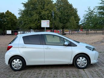 Toyota Vitz 1.3 Automatic Petrol 5dr