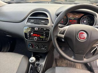 Fiat Punto 1.2 Pop + Euro 6 5dr
