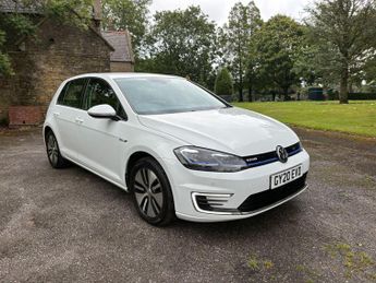 Volkswagen e-Golf 35.8kWh e-Golf Auto 5dr