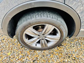 Volkswagen Tiguan 2.0 TDI Match DSG 4Motion Euro 6 (s/s) 5dr