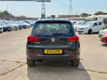 Volkswagen Tiguan 2.0 TDI BlueMotion Tech SE 2WD Euro 5 (s/s) 5dr