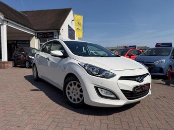 Hyundai I30 1.4 Classic Hatchback 5dr Petrol Manual Euro 5 (100 ps)