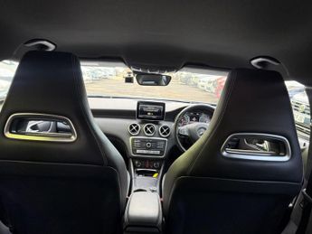 Mercedes-Benz A Class 1.6 A180 Sport (Premium) Hatchback 5dr Petrol 7G-DCT Euro 6 (s/s