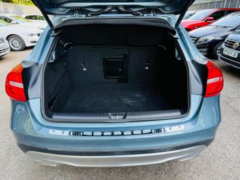 Mercedes-Benz GLA 2.0 GLA250 Sport SUV 5dr Petrol 7G-DCT 4MATIC Euro 6 (s/s) (211 