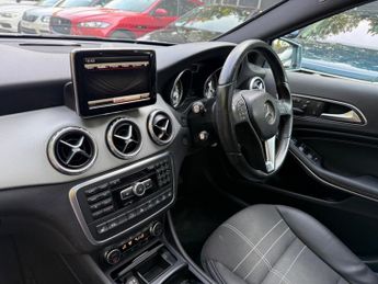 Mercedes-Benz GLA 2.0 GLA250 Sport SUV 5dr Petrol 7G-DCT 4MATIC Euro 6 (s/s) (211 