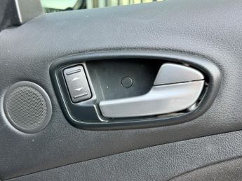 Ford S-Max 2.0 TDCi Titanium Euro 5 5dr
