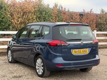 Vauxhall Zafira Tourer 1.4i Turbo Design Euro 6 5dr