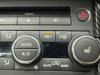 Land Rover Range Rover Evoque 2.2 SD4 Dynamic Auto 4WD Euro 5 5dr