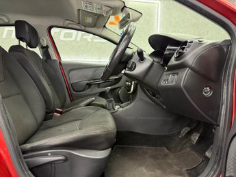 Renault Clio 1.2 16V Dynamique MediaNav Euro 5 5dr