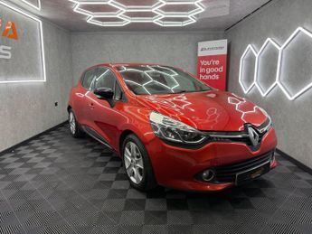 Renault Clio 1.2 16V Dynamique MediaNav Euro 5 5dr