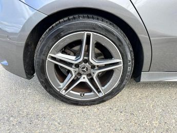 Mercedes-Benz A Class 1.3 A200 AMG Line (Premium) 7G-DCT Euro 6 (s/s) 5dr
