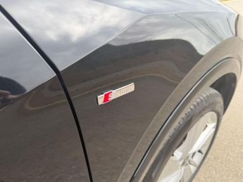 Audi Q2 1.5 TFSI CoD 35 S line S Tronic Euro 6 (s/s) 5dr